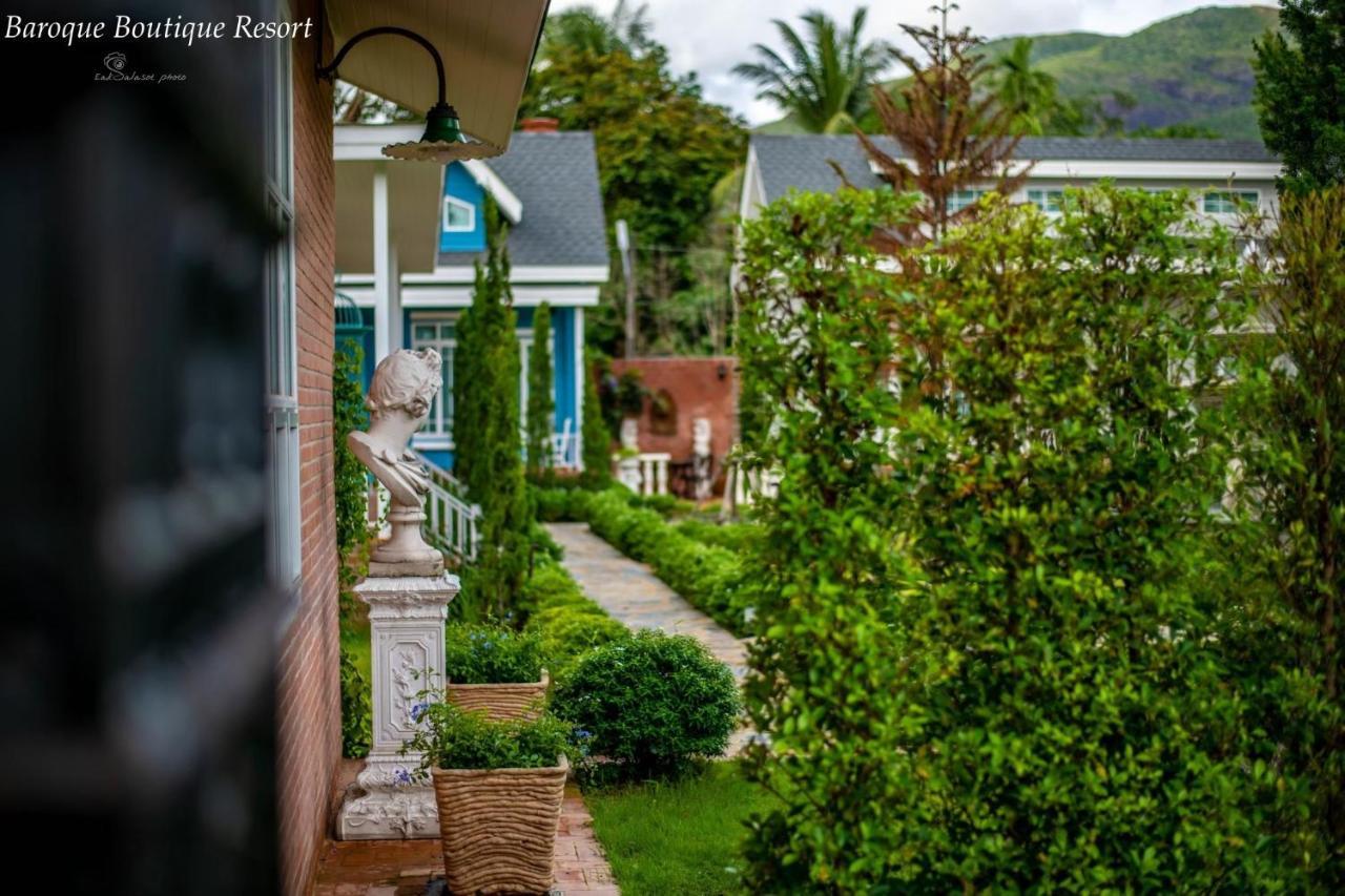 Baroque Boutique Resort Ranong Exterior photo