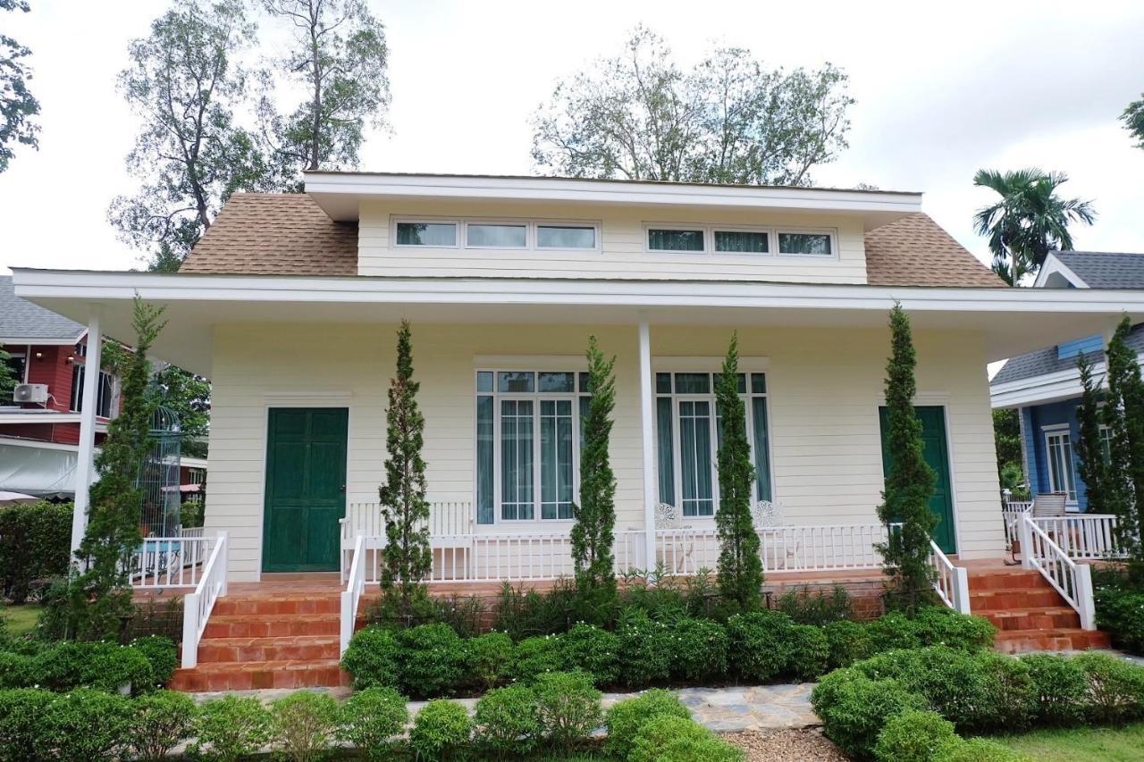 Baroque Boutique Resort Ranong Exterior photo